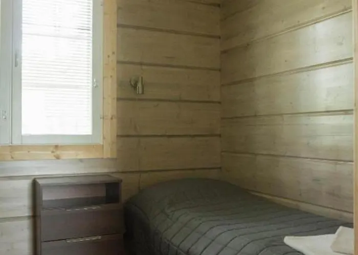 Sresort Saunas - Hot Tub, Palju * إيماترا