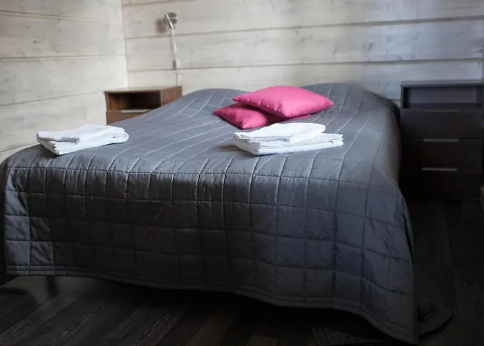 Sresort Saunas - Hot Tub, Palju بيت للعطل إيماترا